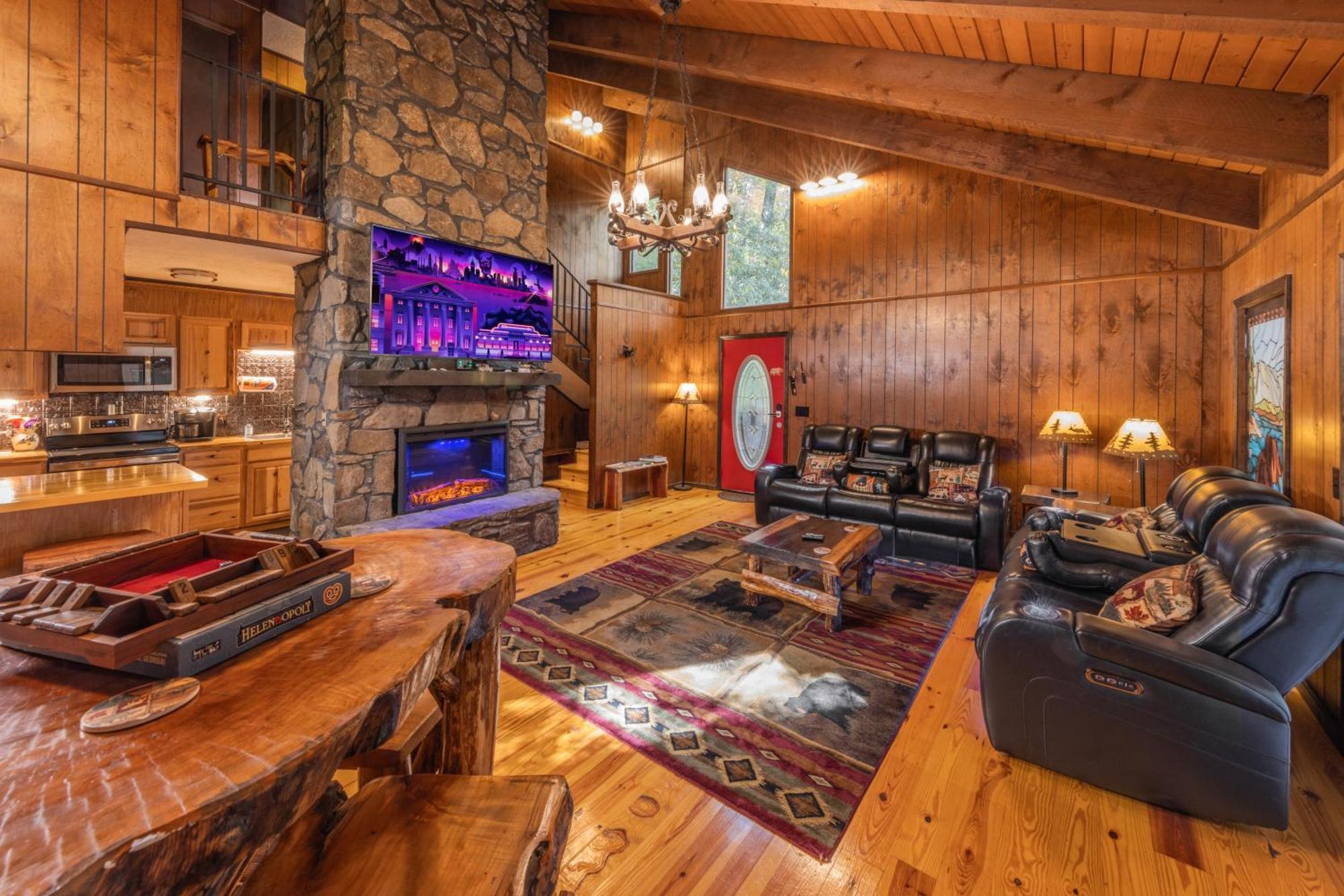 Bear Creek Lodge And Cabins In Helen Ga - Pet Friendly, River On Property, Walking Distance To Downtown Helen Extérieur photo
