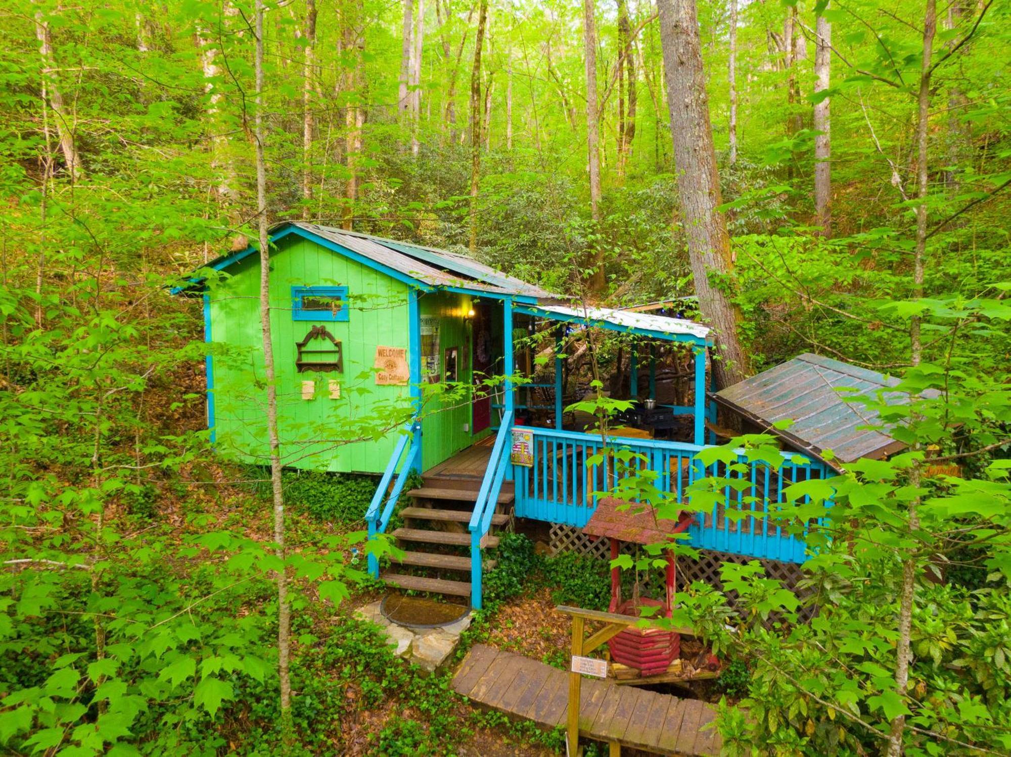 Bear Creek Lodge And Cabins In Helen Ga - Pet Friendly, River On Property, Walking Distance To Downtown Helen Extérieur photo