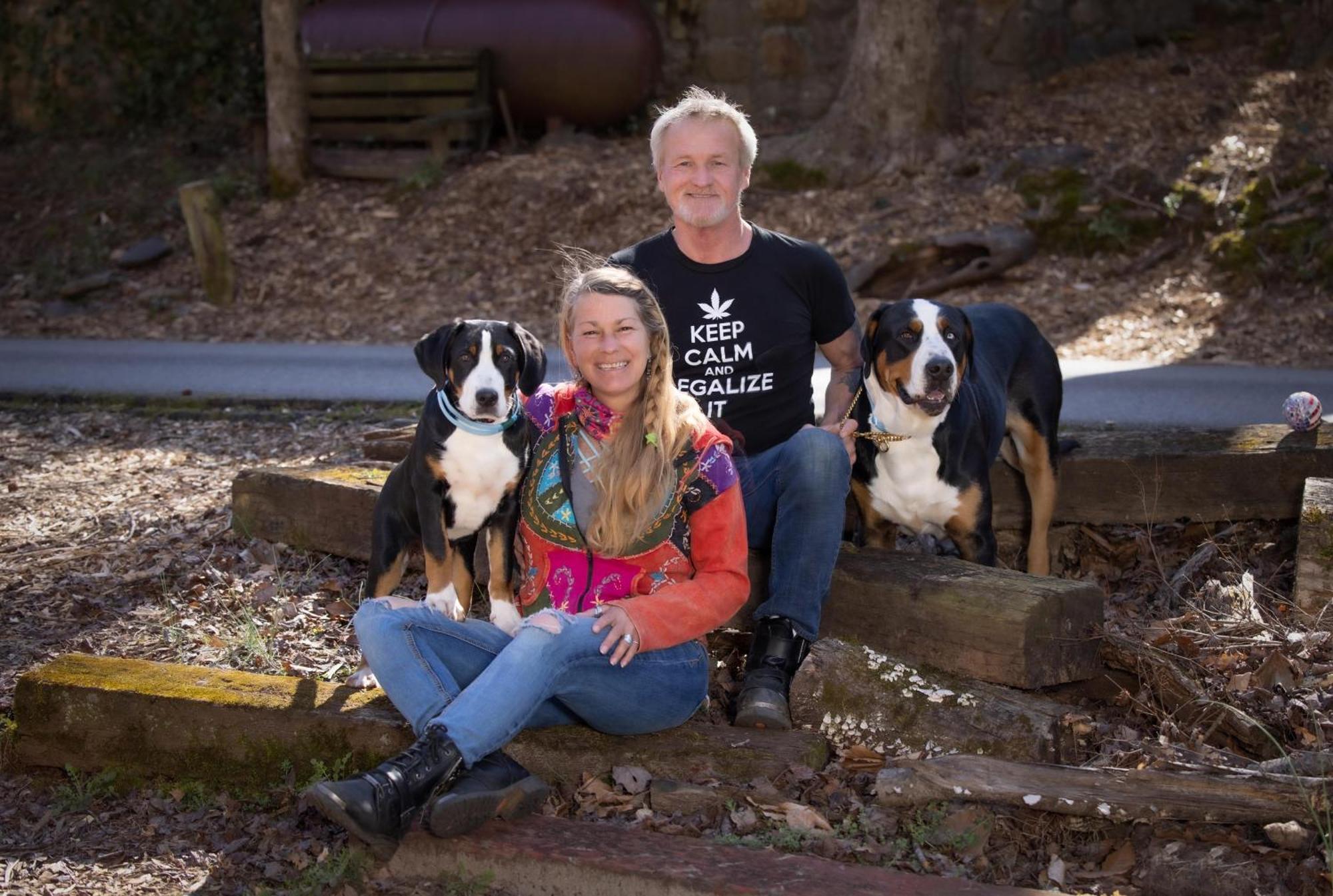 Bear Creek Lodge And Cabins In Helen Ga - Pet Friendly, River On Property, Walking Distance To Downtown Helen Extérieur photo